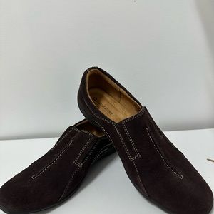 Naturalizer black slip ons